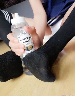 班长让我吃她胸